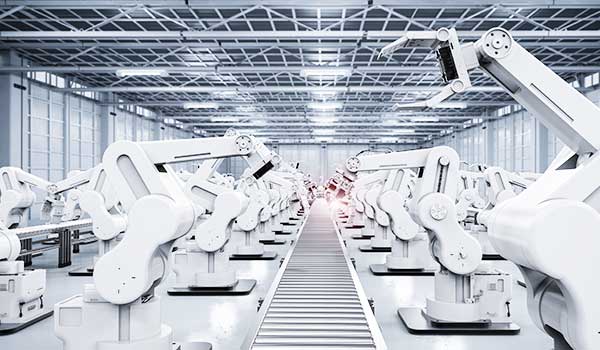 Automatisierungsstraße mit Roboterarmen