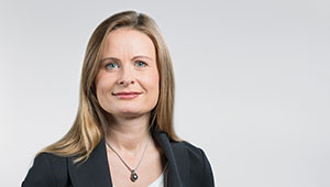 Claudia Erning, Investor Relations